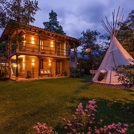 Hostal Casa Del Arte Robles Exterior photo