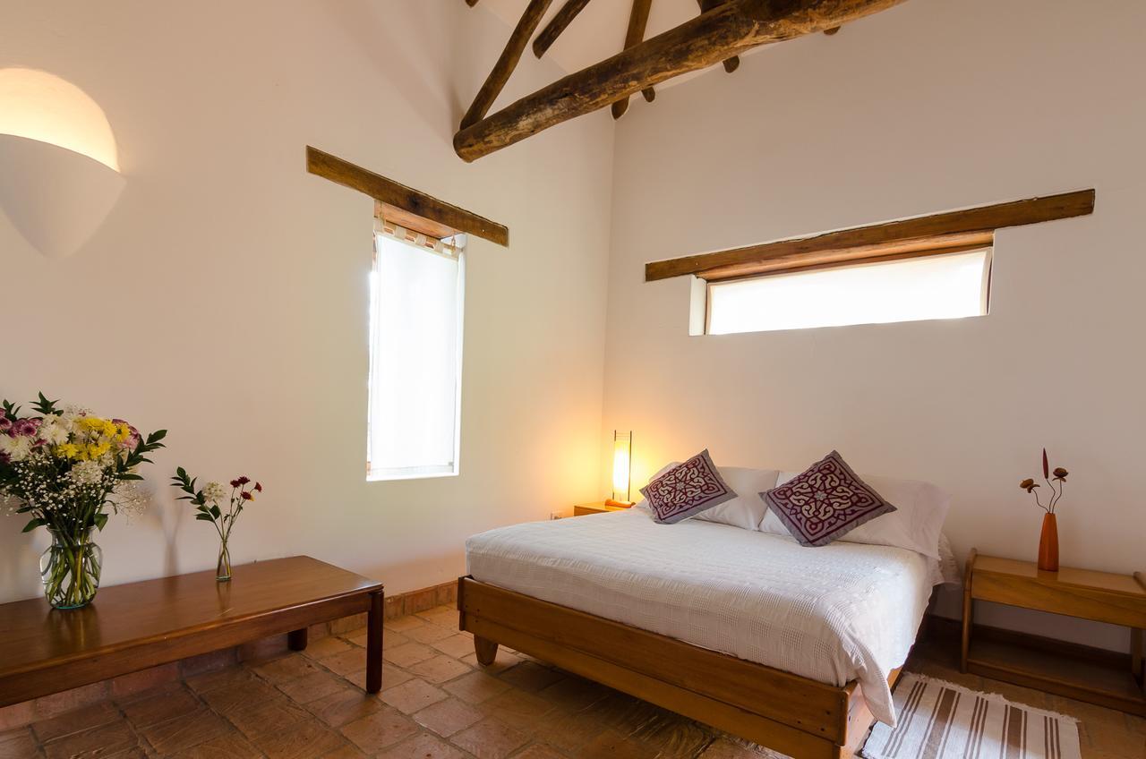 Hostal Casa Del Arte Robles Exterior photo